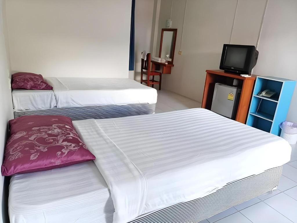 Piyaporn Hill Paradise Hotel Mae Sai Exterior photo
